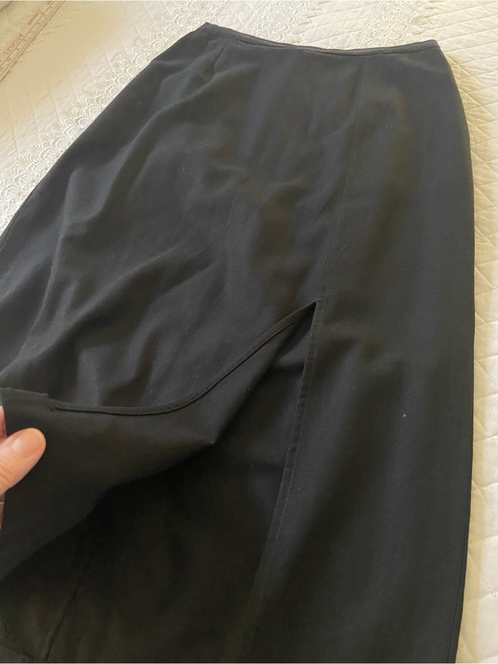 Time and Tru Black Linen Blend Pull On Midi Skirt with Front Slit Size Medium - Picture 9 of 14